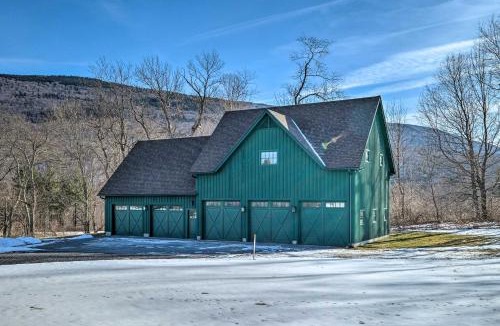 Manchester Center Apartment | Luxe 'Green Barn' Near Skiing w/Mt Equinox Views!