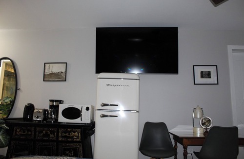 Wayne Heights House | Luxe Haven Room, with a Private Bathroom with a Separate Entrance from the House