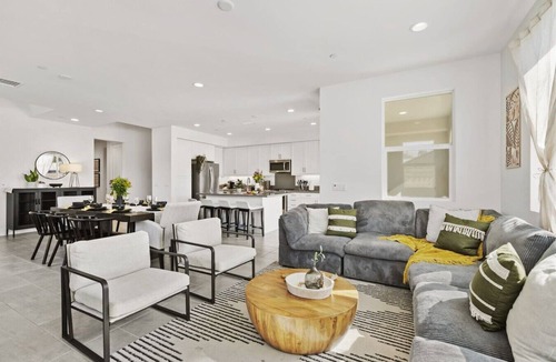 Terra Lago House | Luxe Lakefront Villa: Saltwater Pool, Spa & Games