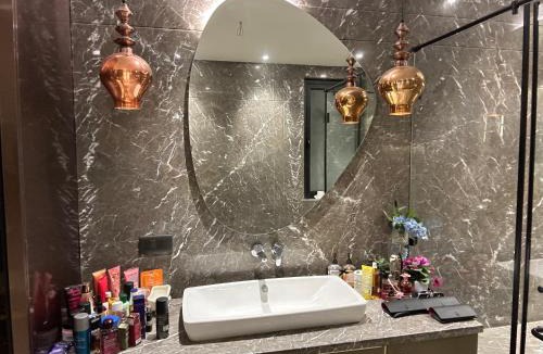 DLF City Apartment | Luxe Living