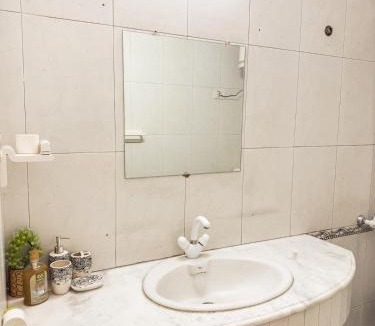 Loralai District Apartment | Luxe Loft 2 Cozy 3 Bed Escape