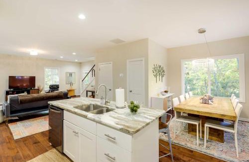 Ridgecrest House | Luxe Mountain Home Near Ridgecrest & Asheville!