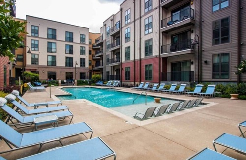 Five Points South Apartment | Luxe Nest | King Studio Downtown 2B