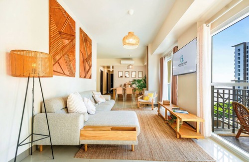 Tambo Apartment | Luxe Oceanfront Bohemian King Bed Pool Bay Views 50% Off