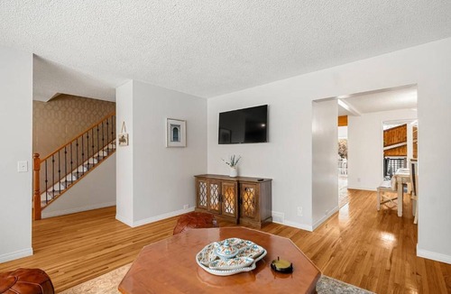 Canyon Meadows Apartment | Luxe Paradise - Indoor Pool - Hotub - Sauna - Gym - Games