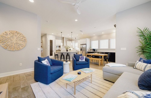 Jacksonville Beach House | Luxe retreat w/heated pool+firepit+indoor pickleball wall+gym 5 min to beach