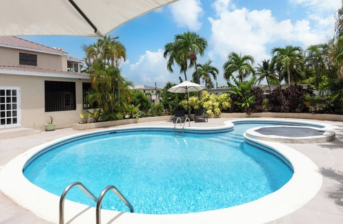 Dover House | Luxe Retreat With Private Pool Near Beach - The June (3 bedroom)