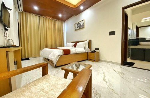 Jaipur House | Luxe Stays