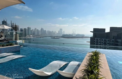 Palm Jumeirah Apartment | LUXE Studio at Seven Palm with Infinity Pool
