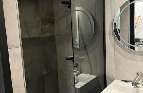 Bakkum Apartment | Luxe woning Bubbles! Met airco en Parkeren op eigen grond