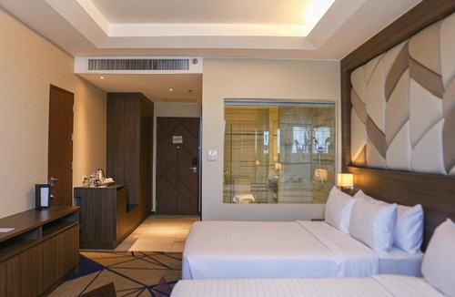 South Triangle Hotel | Luxent Hotel