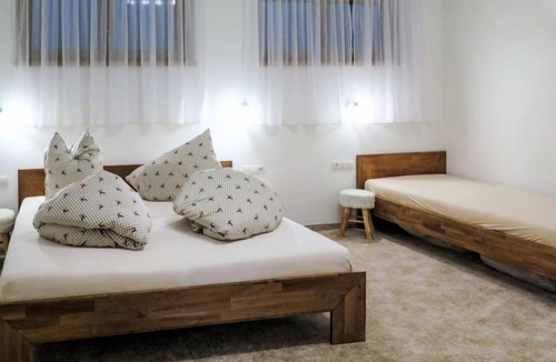 Emberg Apartment | Luxner by Interhome