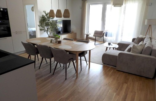 Mainz-Bingen Apartment | Luxuriöses 4-Zimmer-Apt im Boho-Stil I Top-Lage I Familienfreundlich I Terrasse I Küche I Netflix I Kostenloser Parkplatz I 105 m2