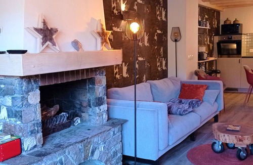 Val-Thorens Ski Chalet | Luxurious 130 m² chalet, 11 guests, mountain views, fireplace, 5 bedrooms