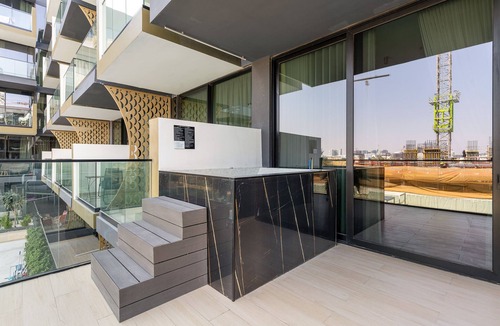 Jumeirah Village Circle Apartment | Luxurious 2 BD with Private Jacuzzi in JVC