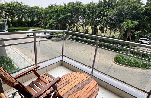 Gurugram Apartment | Luxurious 2-bedroom Apartment With Shared Pool in Gurugram