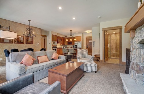 River Run Condo | Luxurious 2 Br In River Run Village With Ski In Ski Out, No Cleaning Fees, Kids Ski Free 2 Bedroom Condo by RedAwning