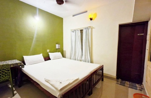 Varkala Bed & Breakfast | Luxurious 2 king bed BnB 1