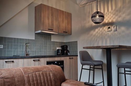 Leidschendam Apartment | Luxurious 2-person apartment
