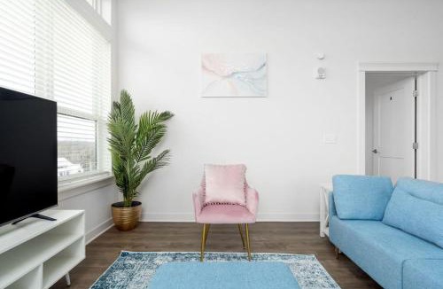 Indianapolis Apartment | Luxurious 2BR Broad Ripple