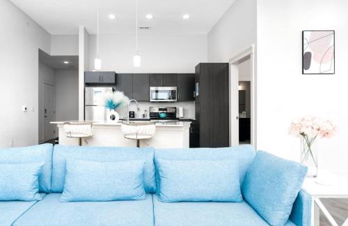 Indianapolis Apartment | Luxurious 2BR Broad Ripple