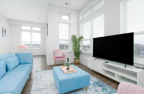 Indianapolis Apartment | Luxurious 2BR Broad Ripple