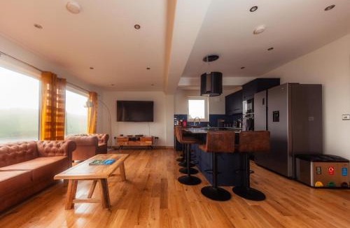 Isle of Skye House | Luxurious 3 bdrm cottage by fairy pools 4