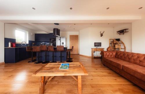 Isle of Skye House | Luxurious 3 bdrm cottage by fairy pools 4