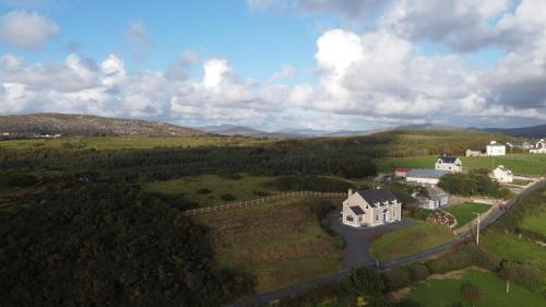 Lettermacaward House | Luxurious 5 bedroomed home with sea view close to beach