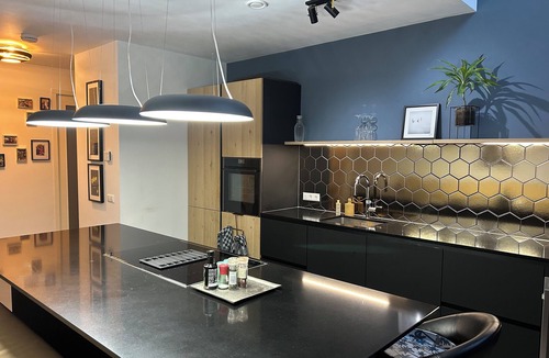 Amsterdam West House | Luxurious 5-storey 3-bedroom townhome at the water in the heart of Amsterdam