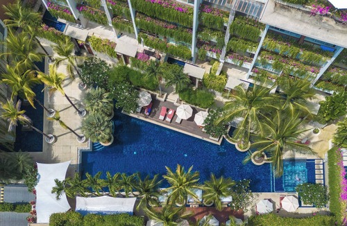 Cherngtalay Apartment | Luxurious 5-BR Apartment with Private Pool 3-Min Walk to Surin Beach