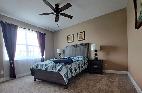 Oviedo Villa | Luxurious 6 Bedroom including Master Suite with Wet Room