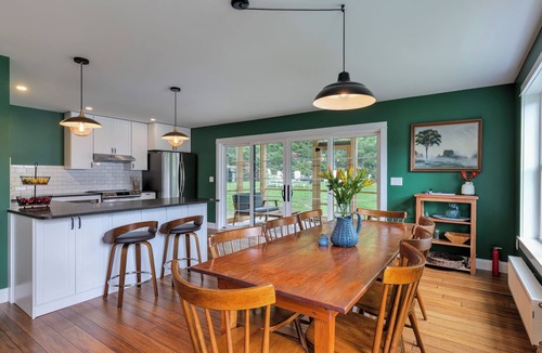 Dedham Cottage | Luxurious, ADA accessible lakefront home for the whole family near Acadia