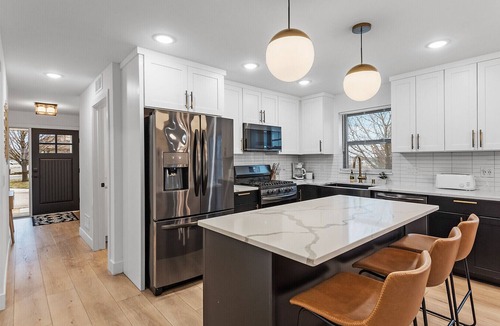 Northeast Minneapolis House | Luxurious and Comfortable Duplex!