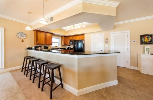 Mexico Beach Condo | Luxurious and huge 3 BD/3 BA Directly across from Beach! Pool Outside your Door!