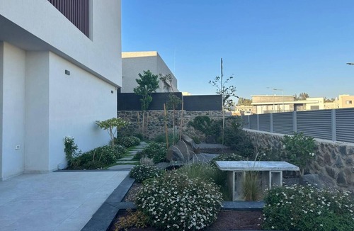Qatsrin House | Luxurious and spacious vacation apartment in the heart of Katzrin, private parking and the possibility of additional cleaning service The perfect accommodation in the north