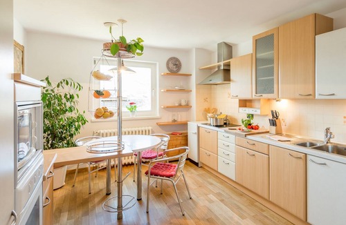 Settequerce Apartment | Luxurious Apartment "Villa Sonnenschein" with Terrace, Incredible Views and Garden