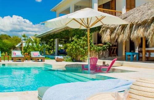 Treasure Beach Villa | Luxurious Beach Front Villa with Pool - Out of the Blue Villa