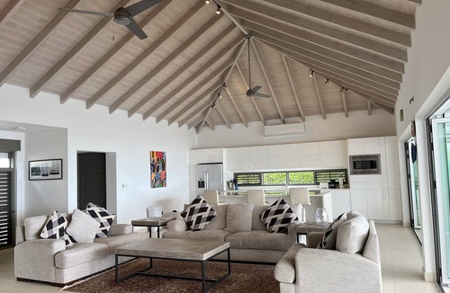 Jolly Harbour House | Luxurious beachfront villa with private pool