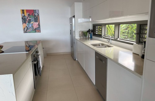 Jolly Harbour House | Luxurious beachfront villa with private pool