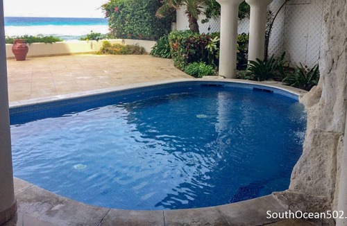 Hastings Apartment | Luxurious beachfront apartment with pool, AC, breathtaking views, South Coast