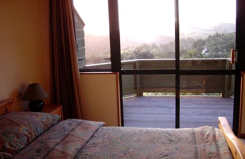 Coromandel House | Luxurious Bed and Breakfast Accommodation with Sea Views in Coromandel, New Zealand