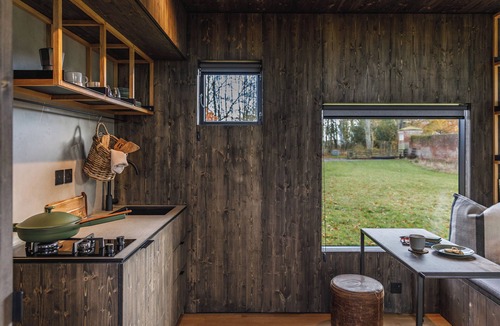 Fakenham Cabin | Luxurious Cabin at Thursford Castle, immersed in North Norfolk countryside.