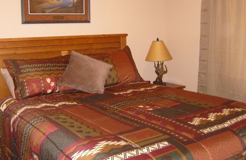 Bigfork Cabin | Luxurious Cabin Retreat - The perfect location for your next vacation!