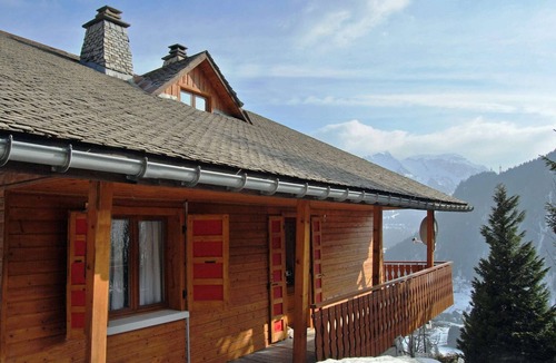 Chatel Ski Chalet | Luxurious Chalet 12 pers - authentic, sauna, close to ski slopes