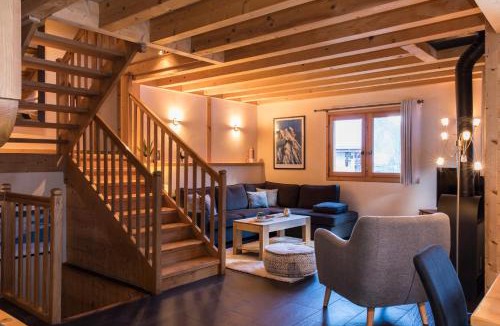 Les Houches Ski Chalet | Luxurious Chalet With Breathtaking Mont Blanc Massif Views From Hot Tub and Garden plus Sauna