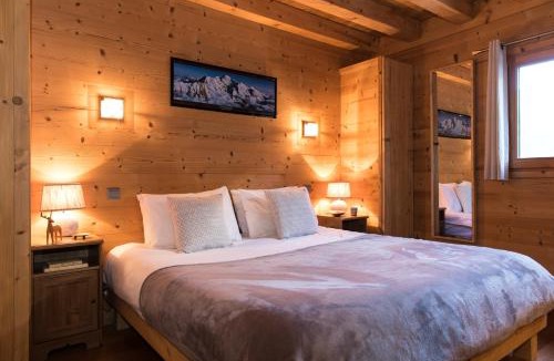 Les Houches Ski Chalet | Luxurious Chalet With Breathtaking Mont Blanc Massif Views From Hot Tub and Garden plus Sauna
