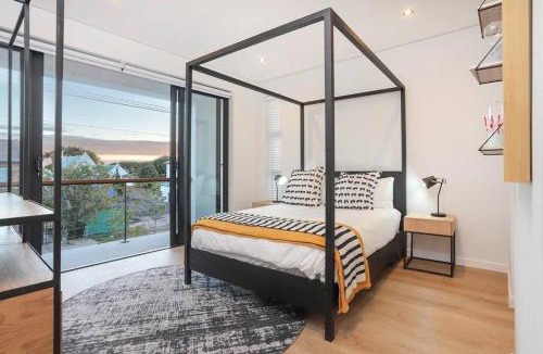 Onrus Villa | Luxurious comfortable 4 bedroom beach house