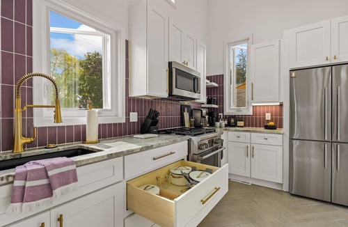 Bay View House | Luxurious Craftsman Style Home in Famous Bay View with Hot Tub Oasis