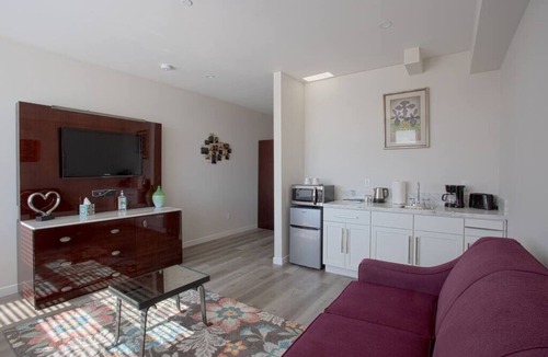 Bankers Hill Apartment | Luxurious Design One Bedroom Apt near Balboa Park